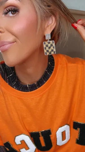 Checkered Seedbead Rectangle Earring, Black/Gold
