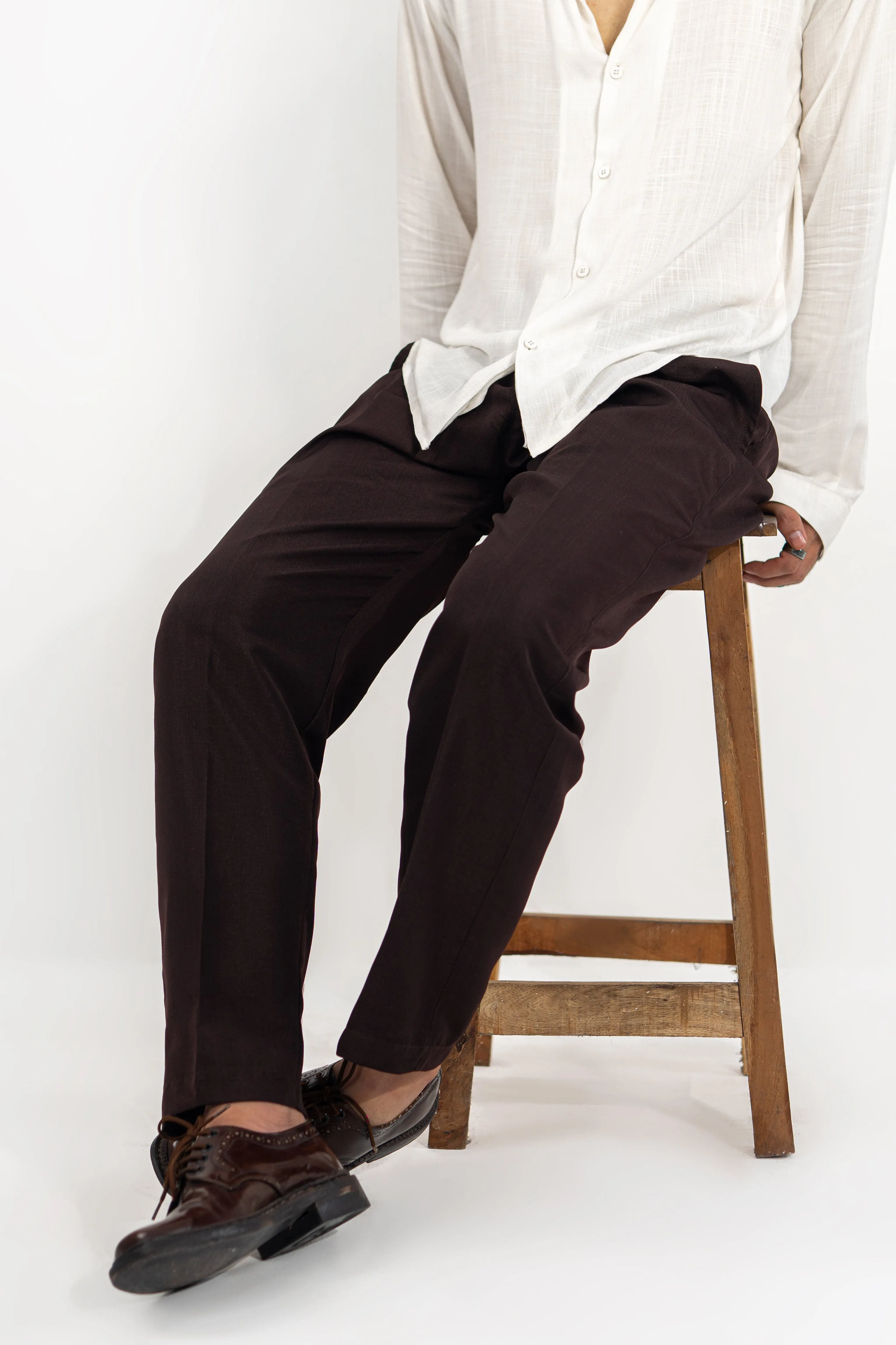 Cocoa Textured Pleated Pants