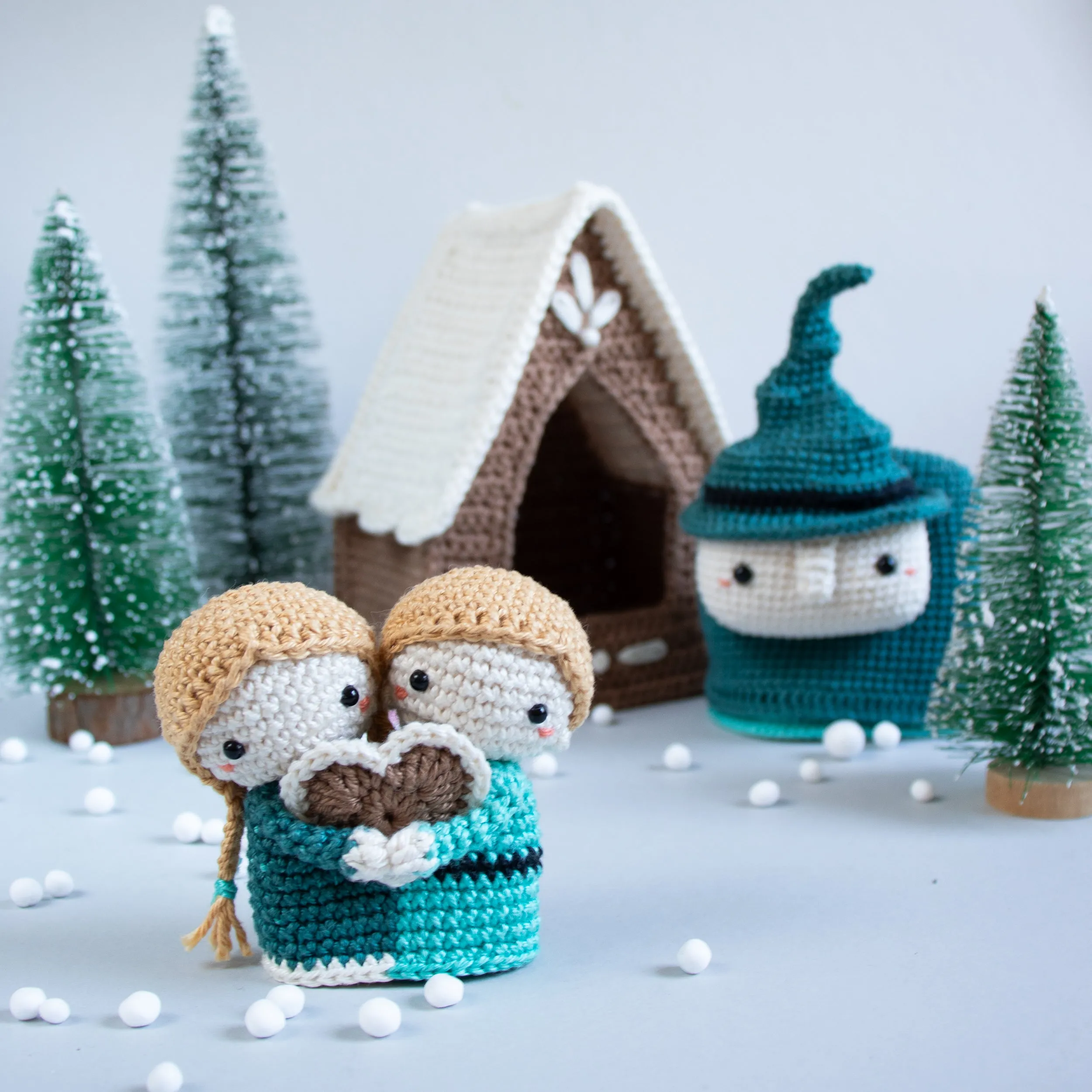 Crochet Pattern . Hansel & Gretel . Matryoshka
