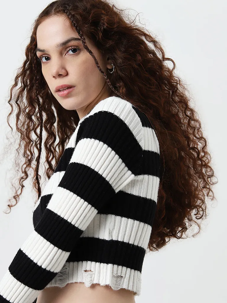Nuon Black & White Striped Knitted Cropped Sweater