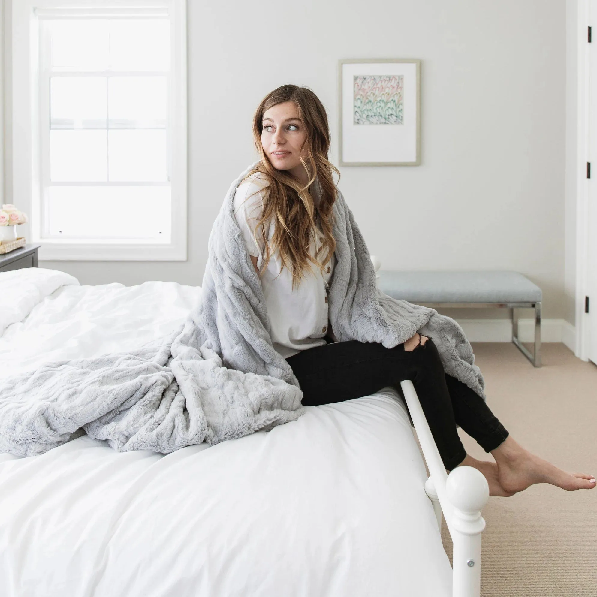 PATTERNED FAUX FUR THROW WEIGHTED BLANKETS