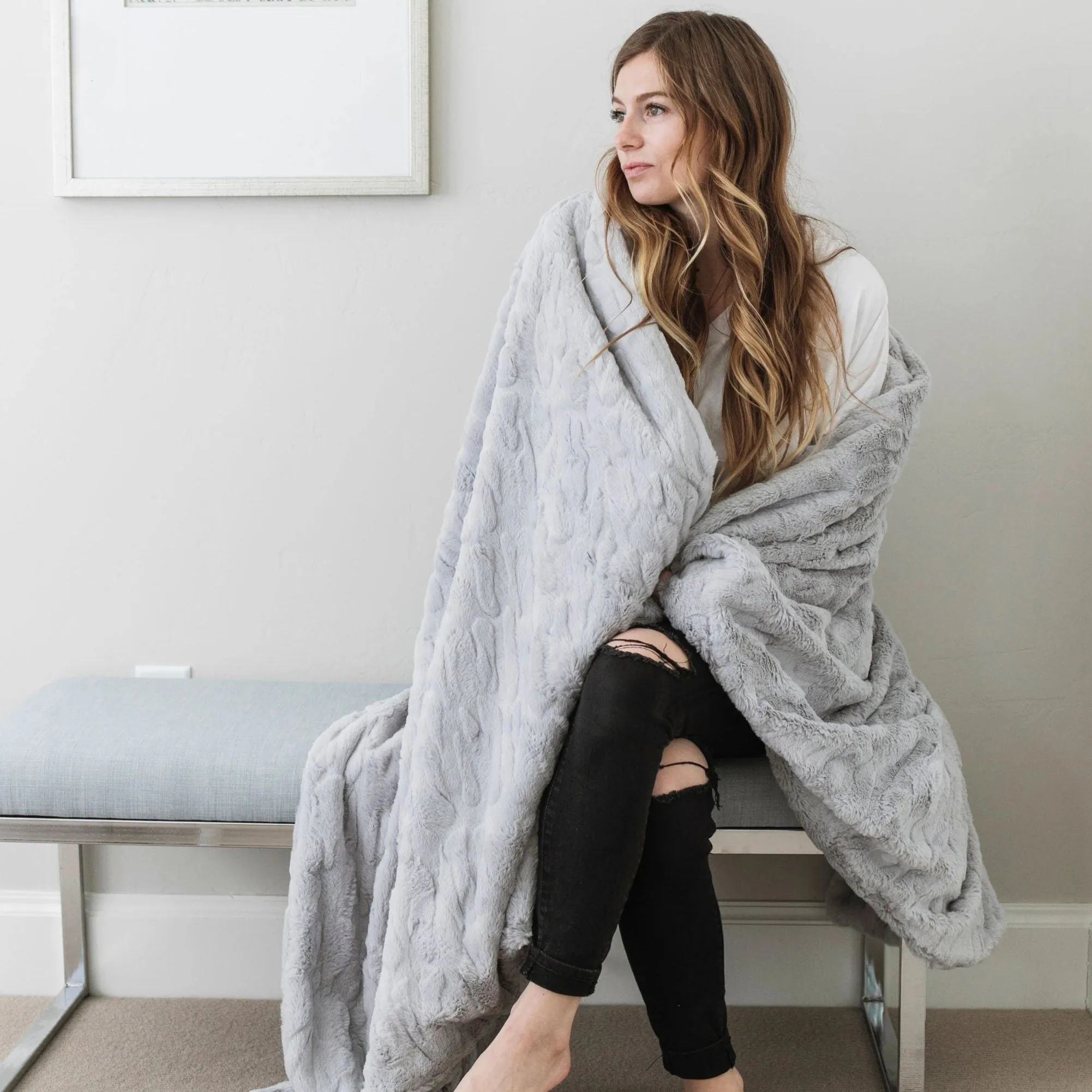 PATTERNED FAUX FUR THROW WEIGHTED BLANKETS