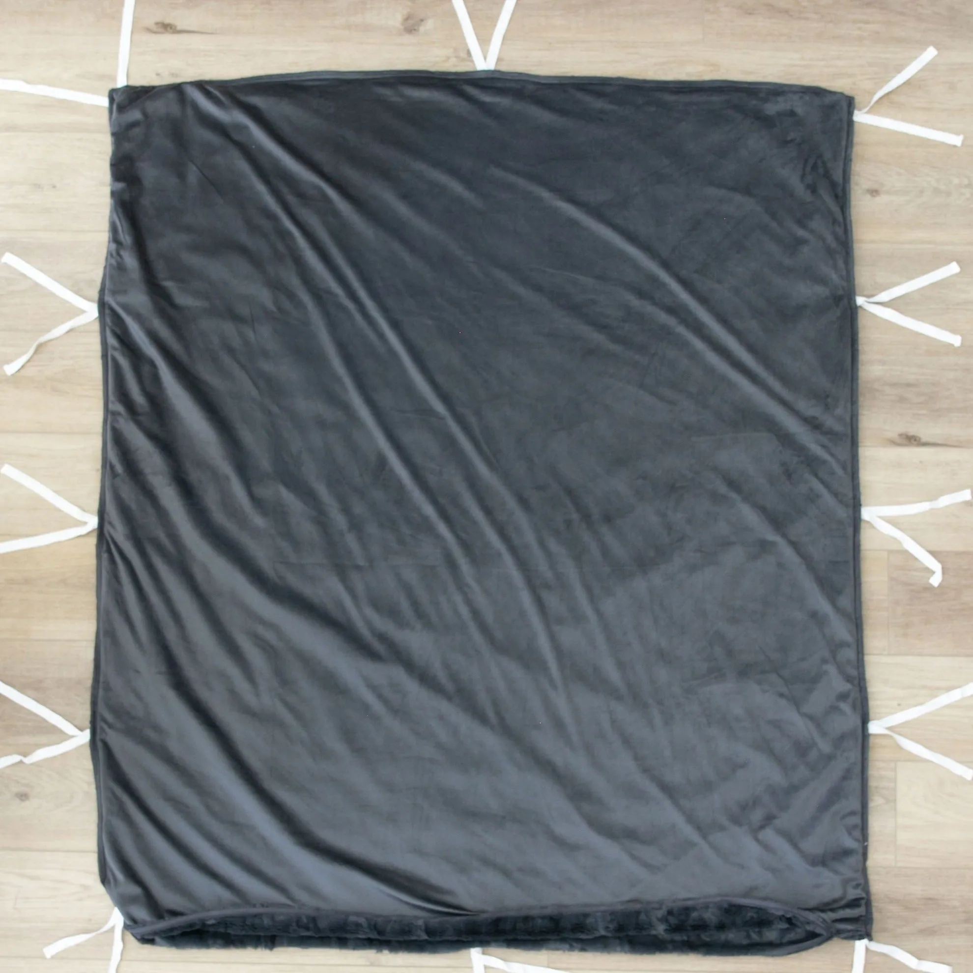 PATTERNED FAUX FUR THROW WEIGHTED BLANKETS